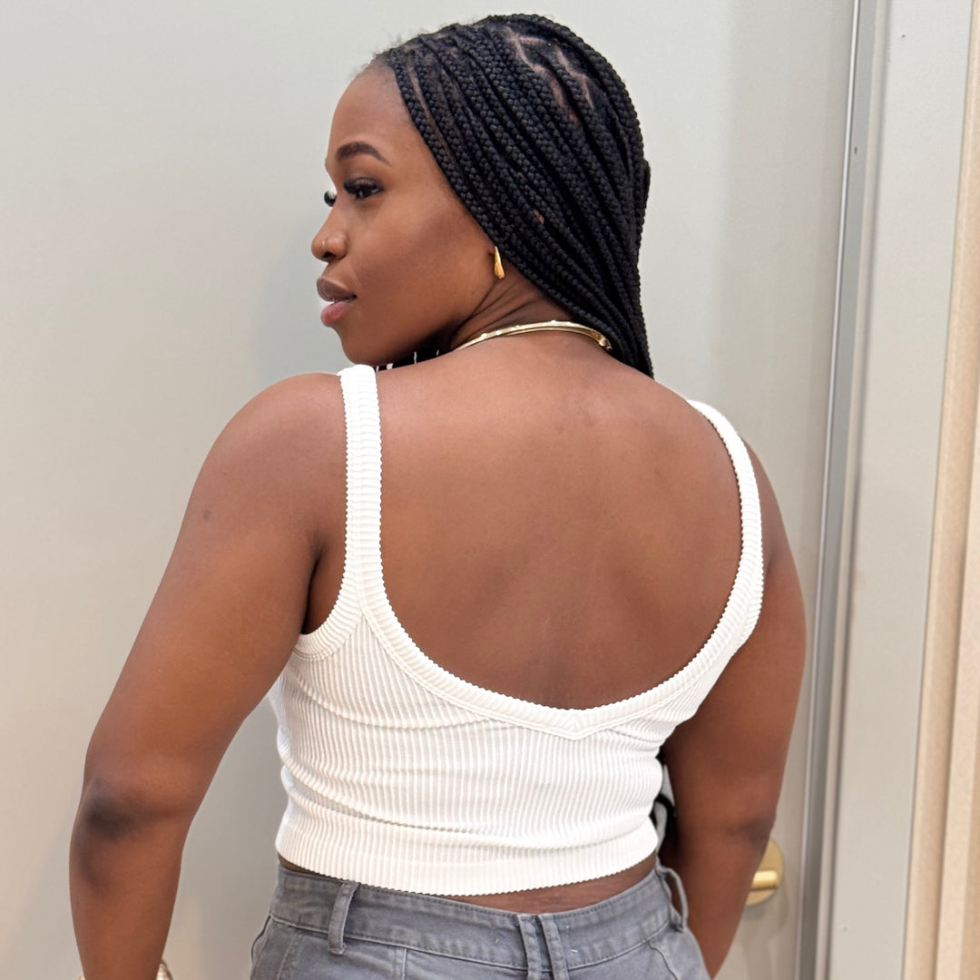 Clean lines ribbed basic top