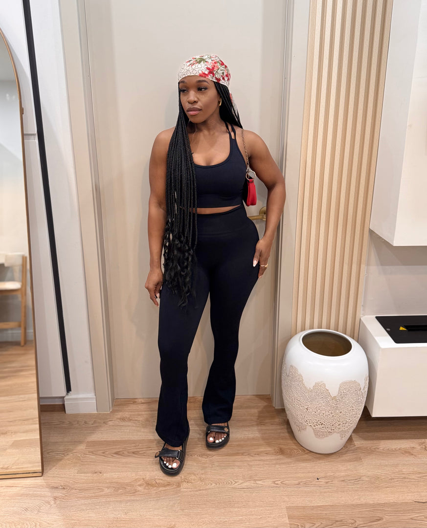 Run the day flare pants set