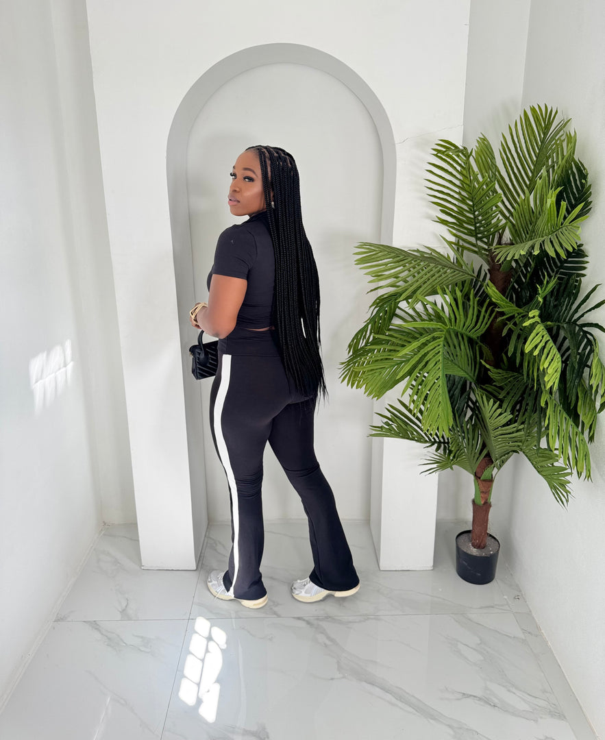 The layover yoga set