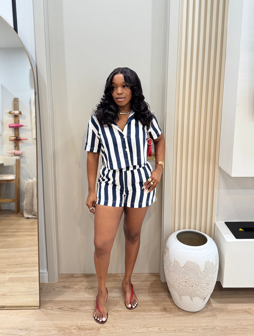 Demi stripe shorts set