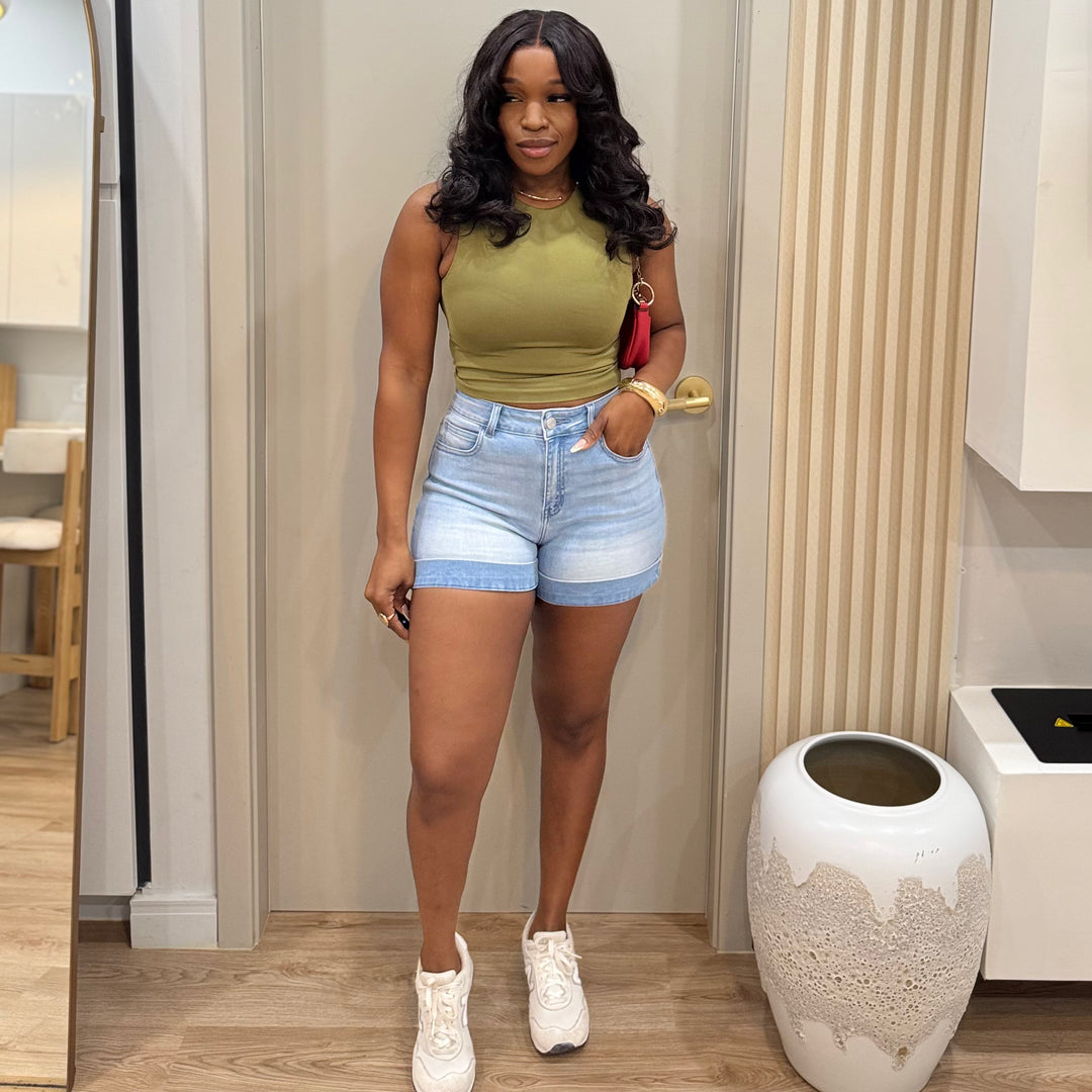 Baby Blue denim shorts (light)