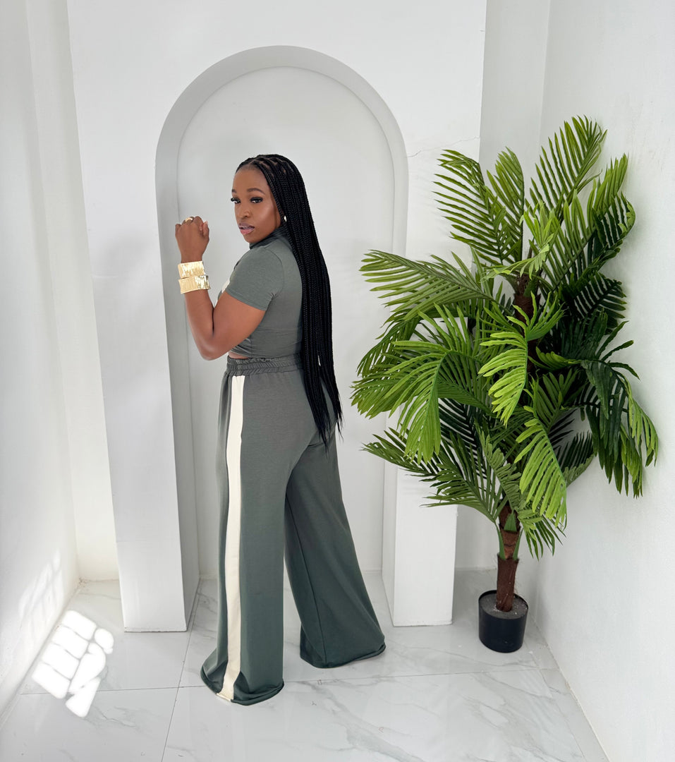 Just landed pants set
