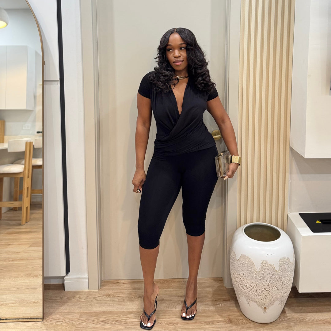 Onda draped capri set