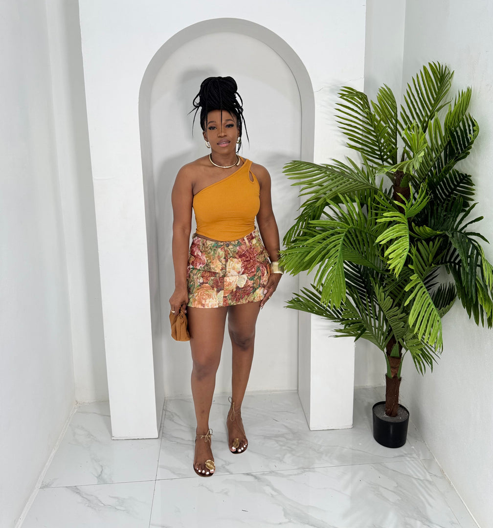 Girly Gil  jacquard mini skirt