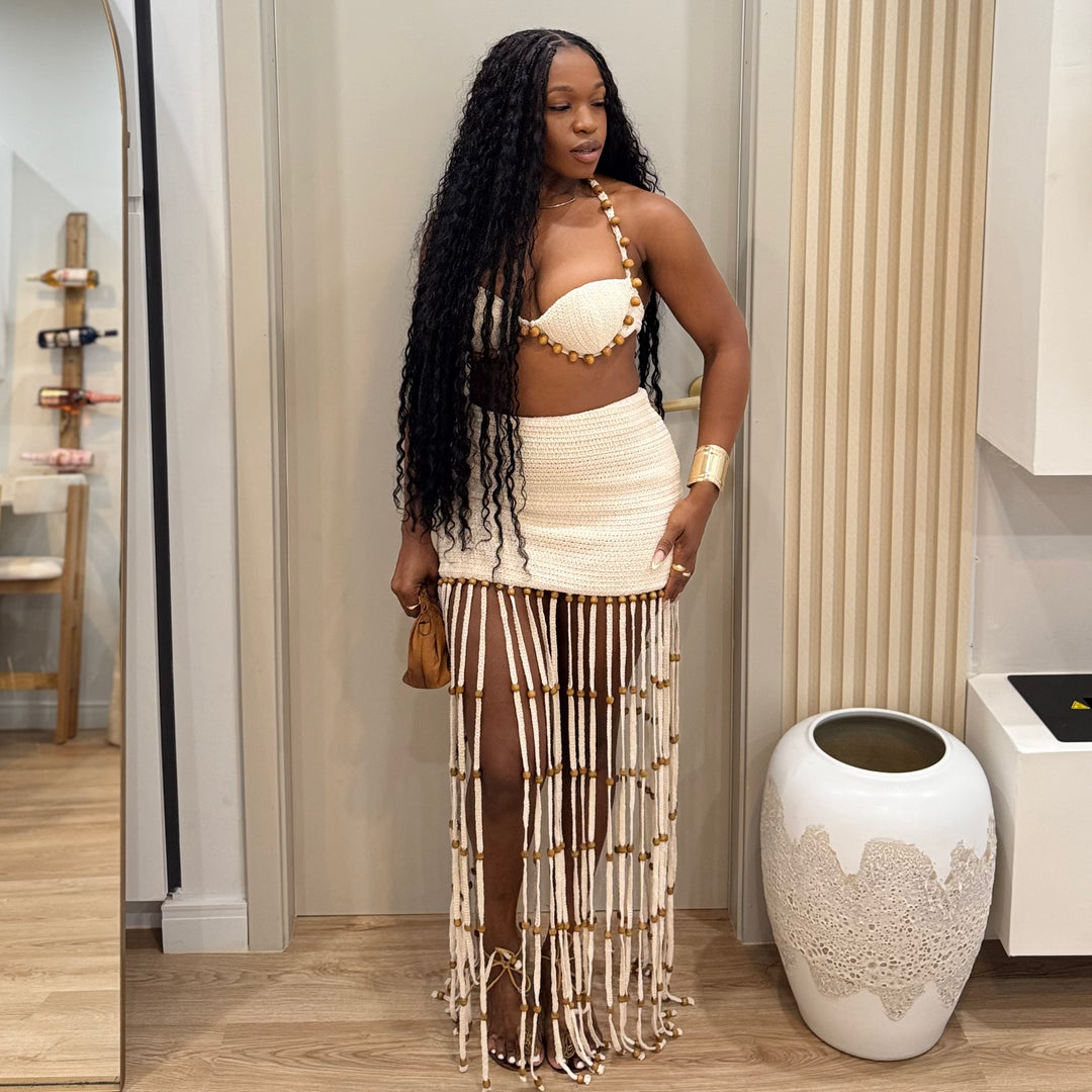 Elan Shore Tassle skirt set