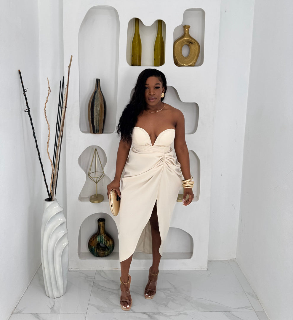 Sculpted  plunge neckline midi dress