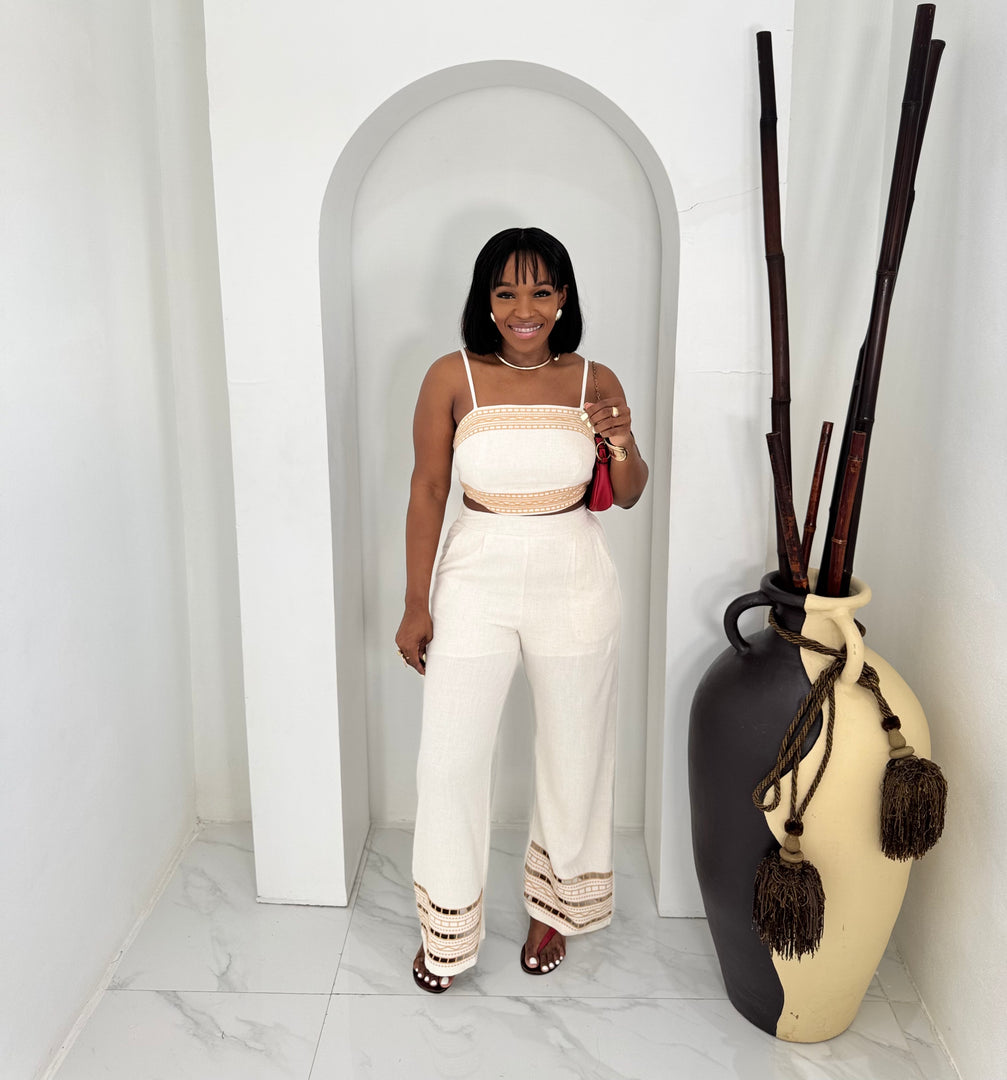 The Evaya linen set