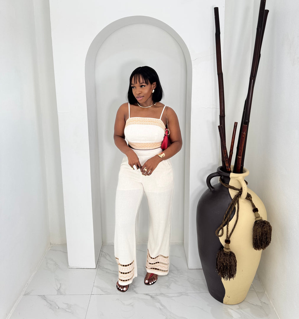 The Evaya linen set